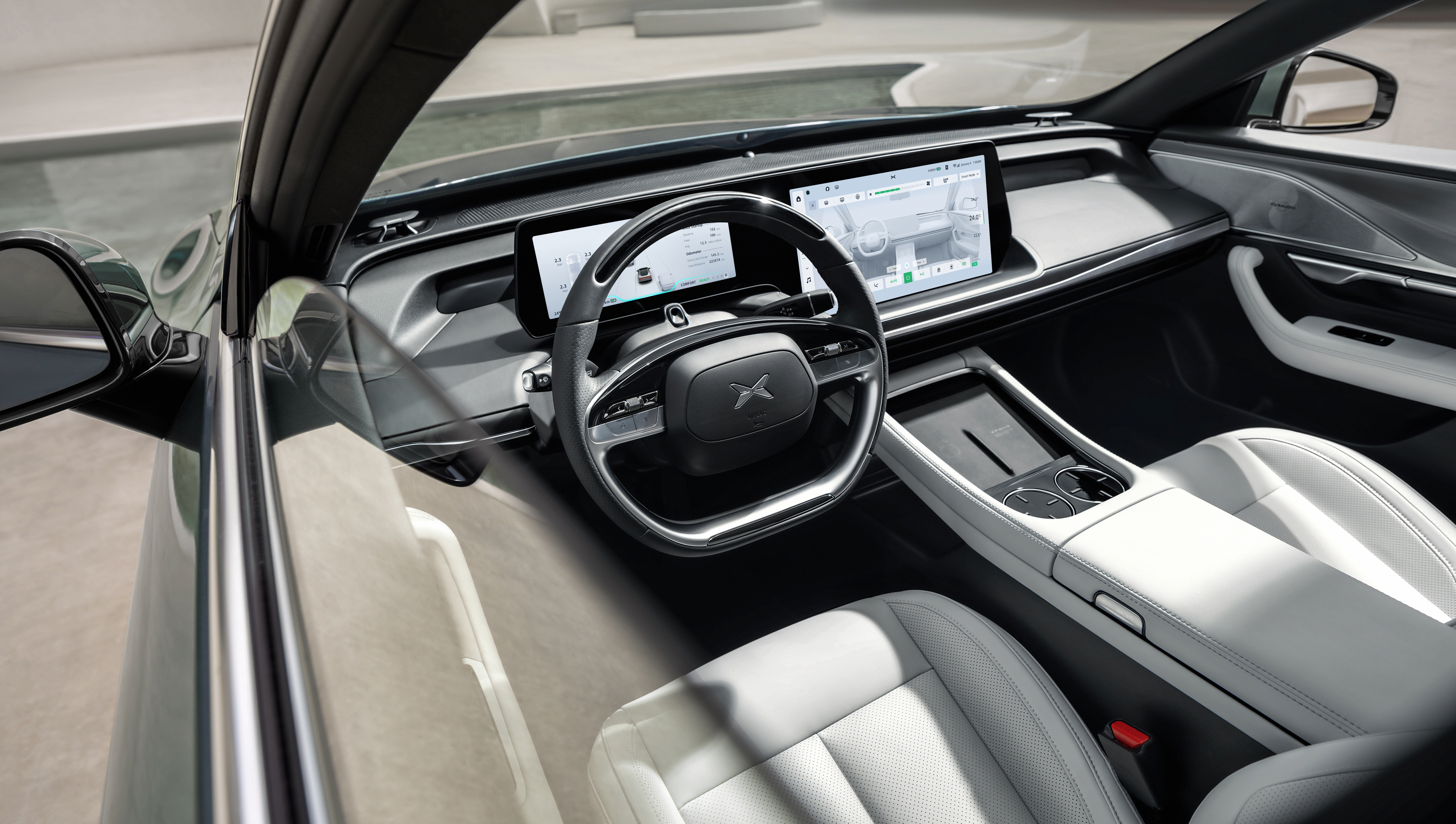 P7 Interior